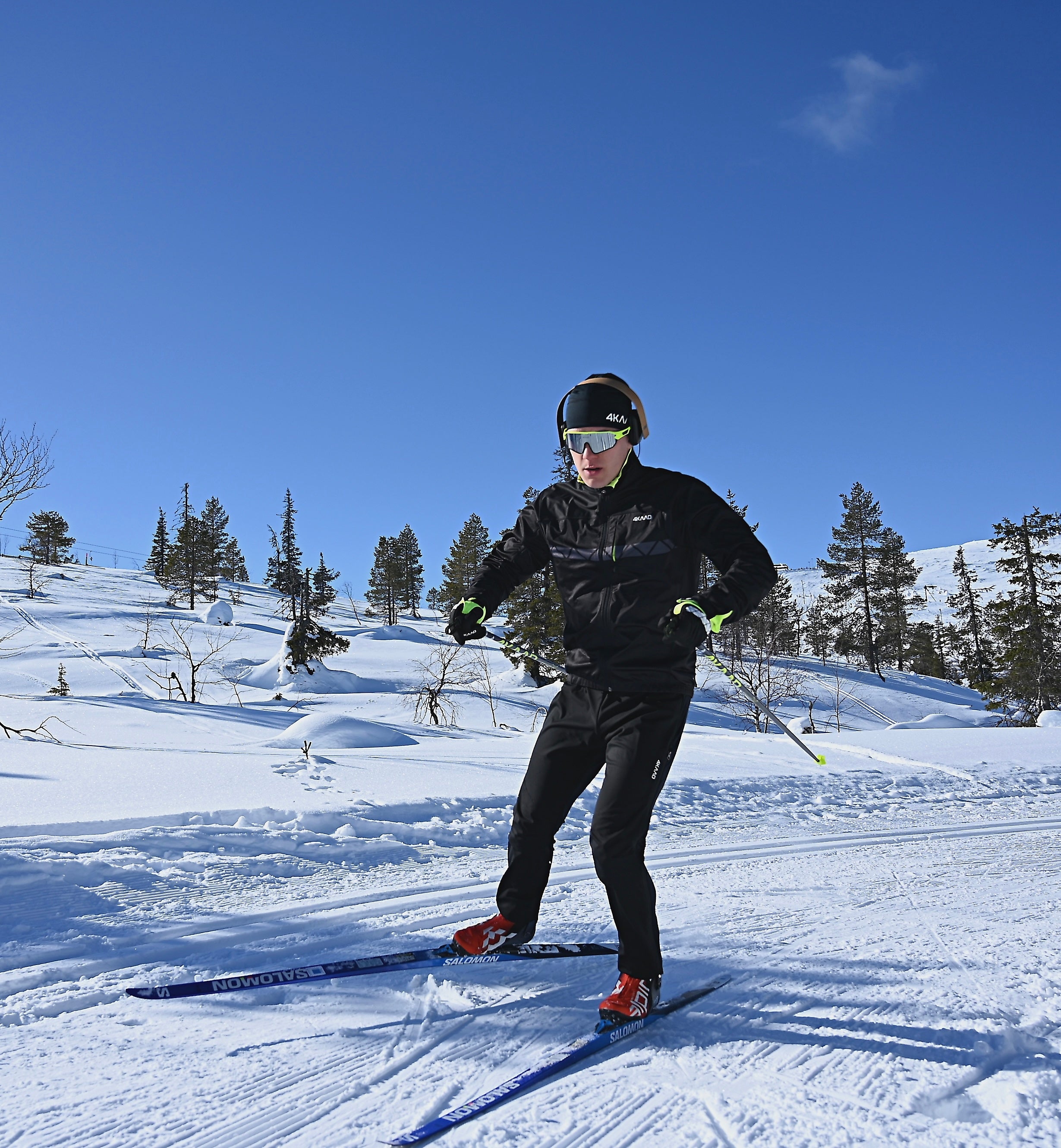 What You Need for Cross-Country Skiing - 4KAAD