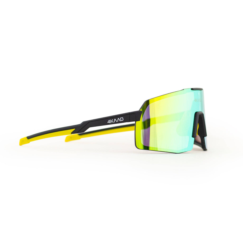 BEAT RACE, Gold sports glasses photochromic lenses