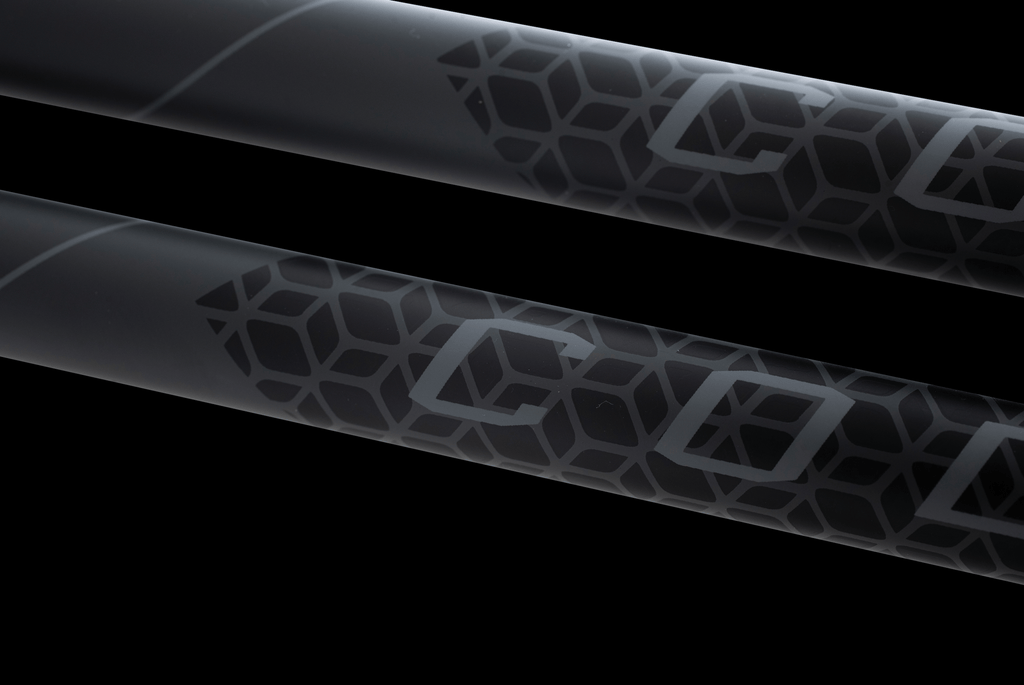 CODE 8 black phantom, CLICK_IT grip